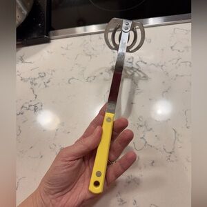 ACE Vegetable Masher, Stainless Steel & Bakelite, 9.5 in, Vintage 60's, USA